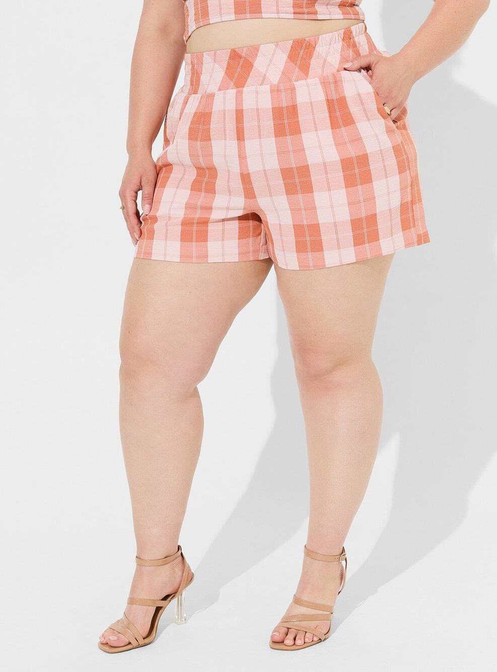 Torrid Apricot Brandy 5" Pull-on Poly Seersucker Mid Rise Shorts, NWT
